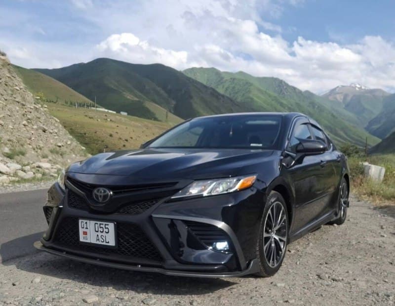 Toyota Camry SE 2019