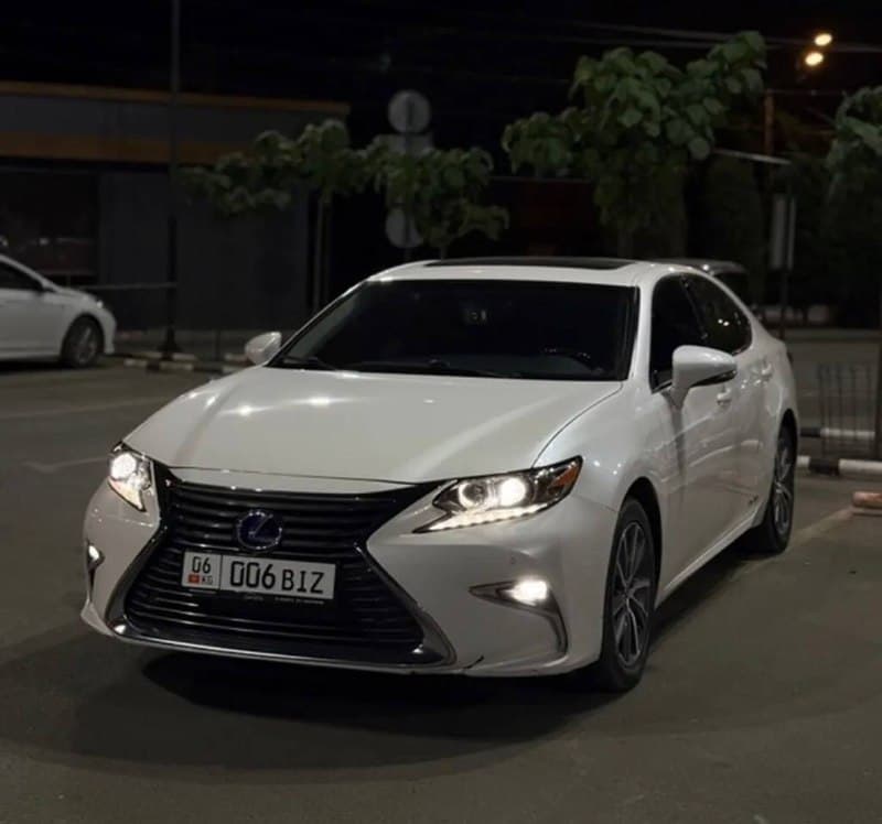 Lexus ES 2016