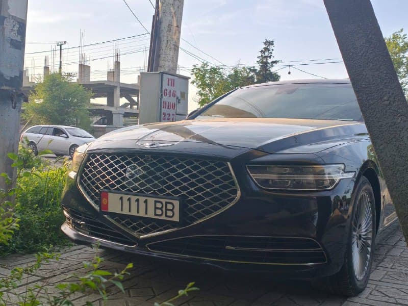 Genesis G90 2018