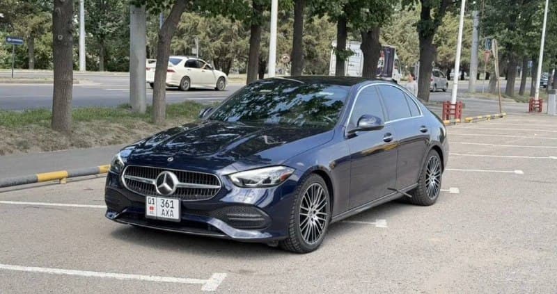 Mercedes-Benz C-Class 4MATIC 2022